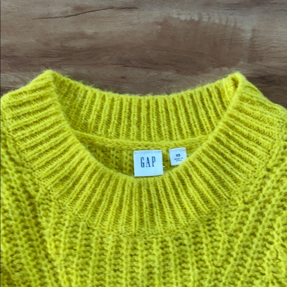 Gap woman’s brushed wool-blend pointelle crewneck - Picture 6 of 8